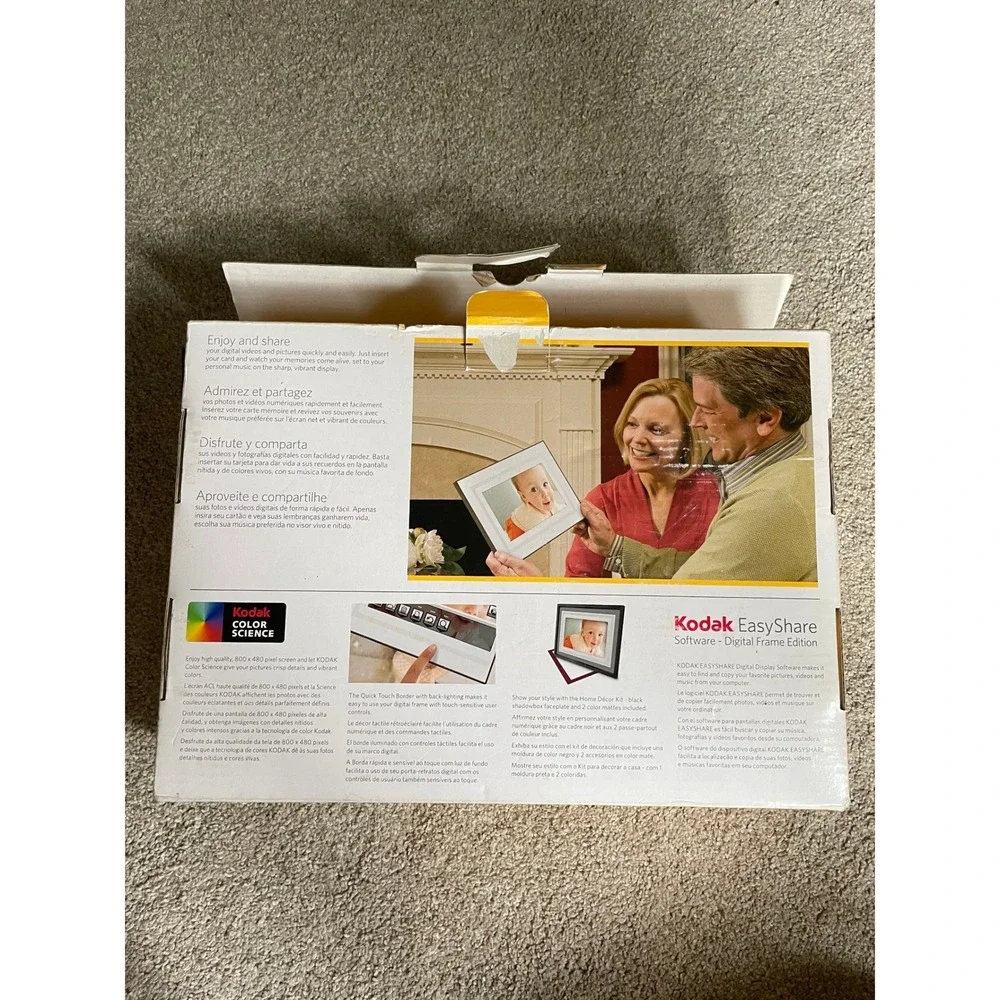 Kodak EasyShare M820 8 Inch Digital Photo Frame Black Shadowbox Multimedia 128MB